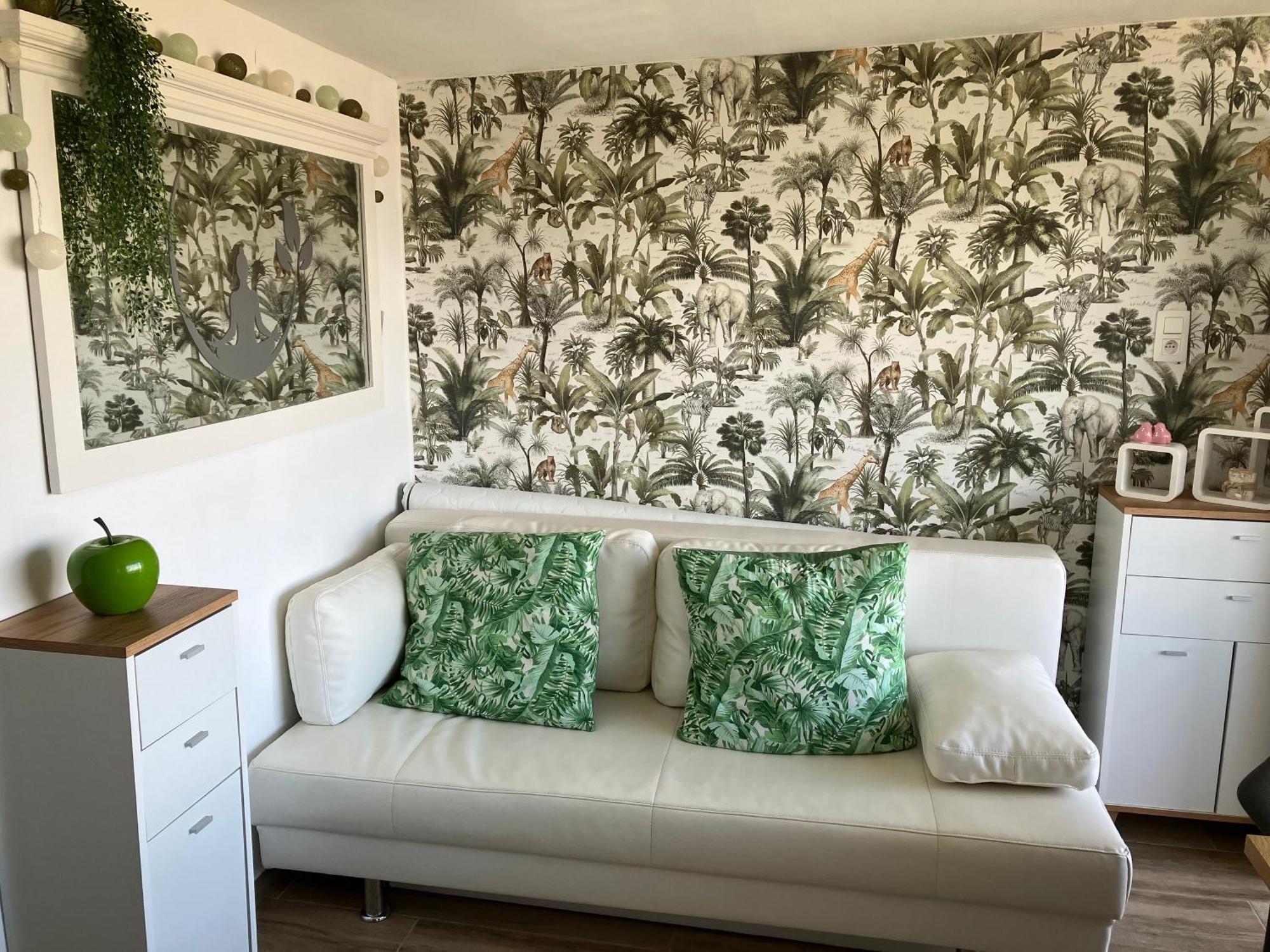 Lovely Acacia De Haan Exterior photo